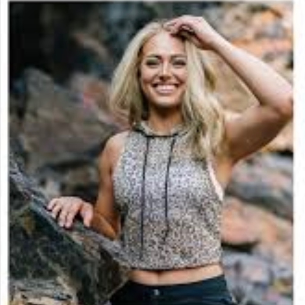 Zyia active leopard crop hoodie
